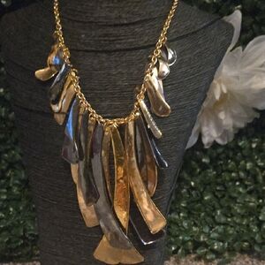 Elegant Gold and Silver Women's Necklace With Matching Earrings